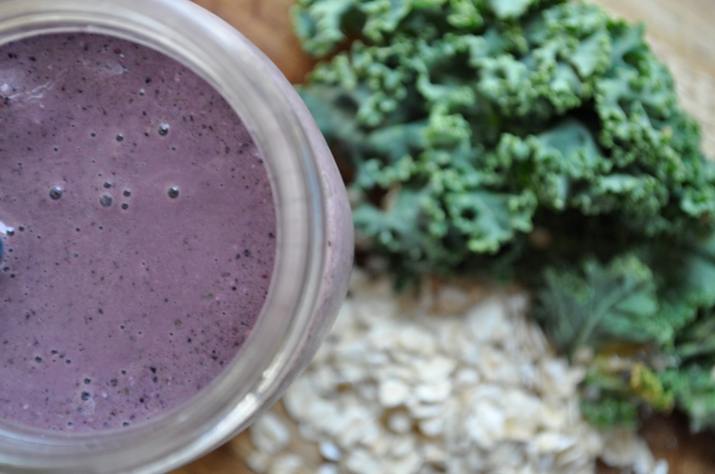 Greens for Breakfast | Kale, Oat, and Blueberry Smoothie